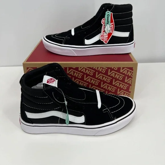 Vans • Sk8-Hi Zip Sneakers • Black/White • Toddler 9.5 NWT 👟✨ - Picture 1 of 5